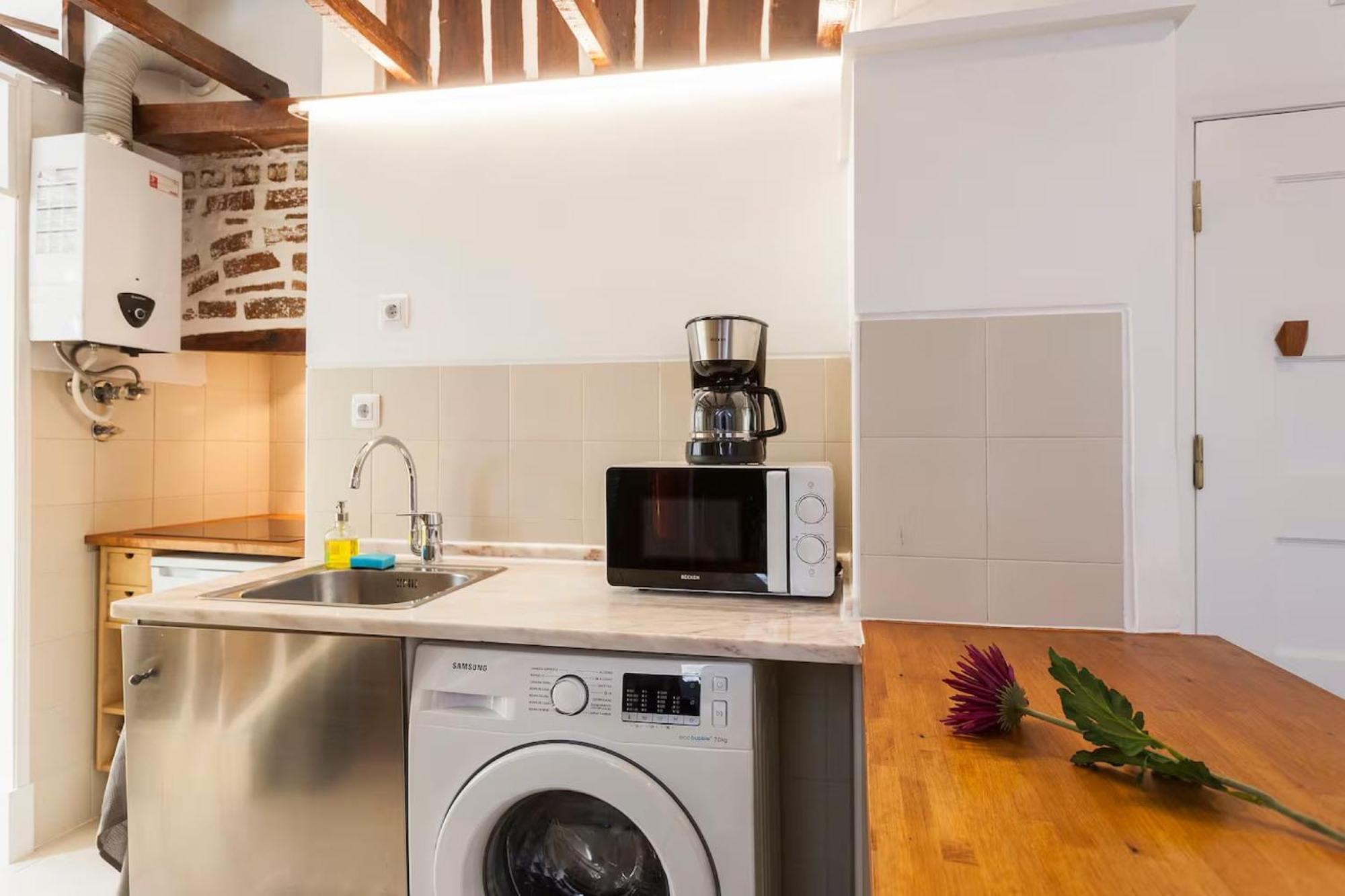 Intendente Charming Loft Apartment Lisbon